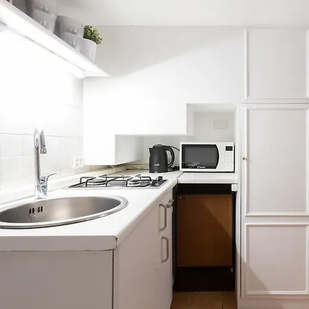 Appartement Reginella - Steps From Pantheon Wi-fi & Ac *