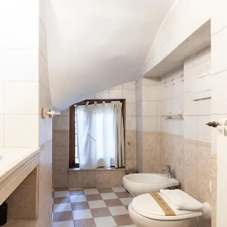 Reginella - Steps From Pantheon Wi-fi & Ac * روما